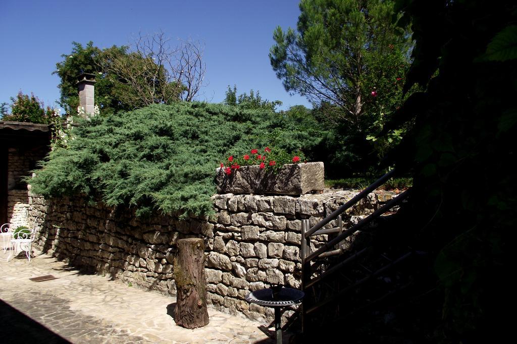 Вилла Les Pierrottes Mornac Экстерьер фото